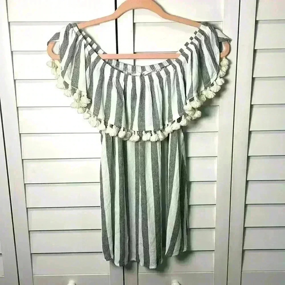 JODIFL Boho Off The Shoulder Sleeveless Pom Pom Fringe Tassel Top Size Large - Picture 1 of 8